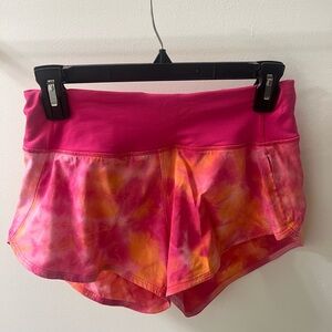 Outdoor Voices Small Hudson 2.5” Short Pink/Orange Tie Dye